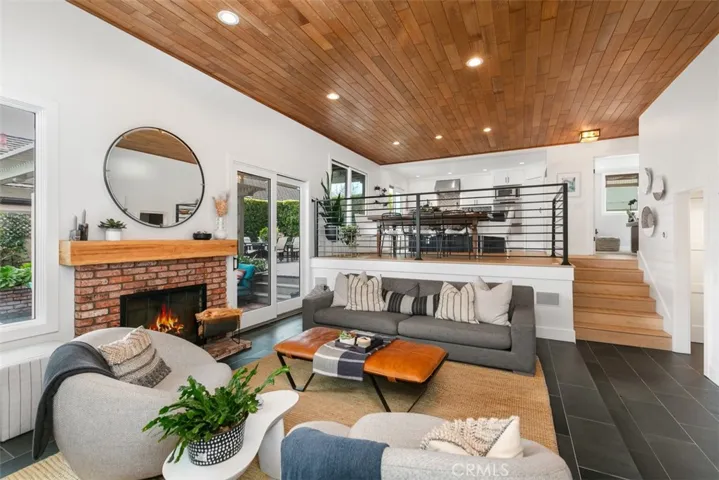 6221 Seville Court, Long Beach, California 90803