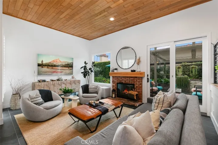 6221 Seville Court, Long Beach, California 90803