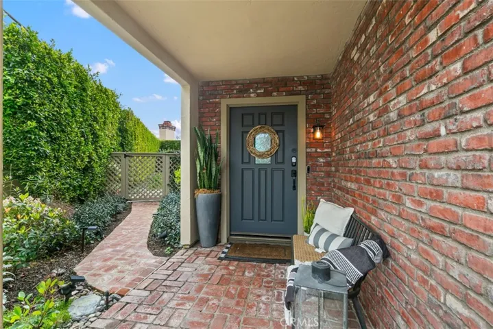 6221 Seville Court, Long Beach, California 90803