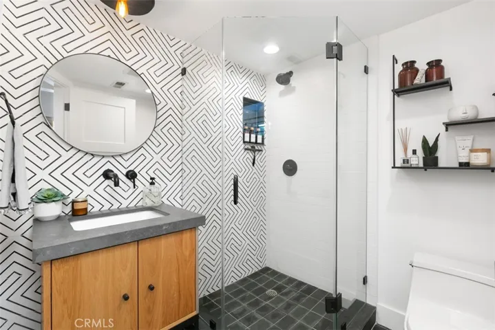 6221 Seville Court, Long Beach, California 90803