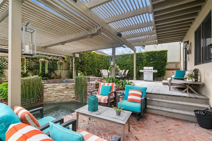 6221 Seville Court, Long Beach, California 90803
