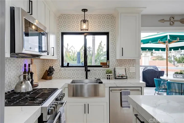 1624 Carlson Lane, Redondo Beach, California 90278