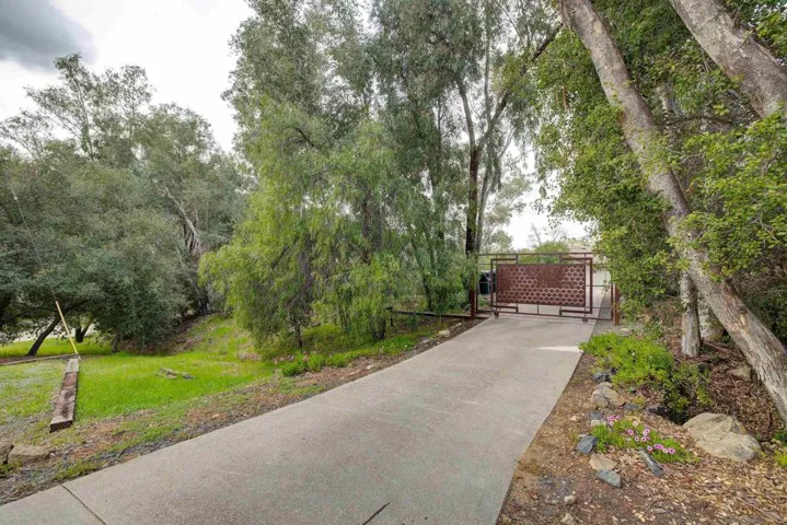 11518 Betsworth Rd, Valley Center, California 92082