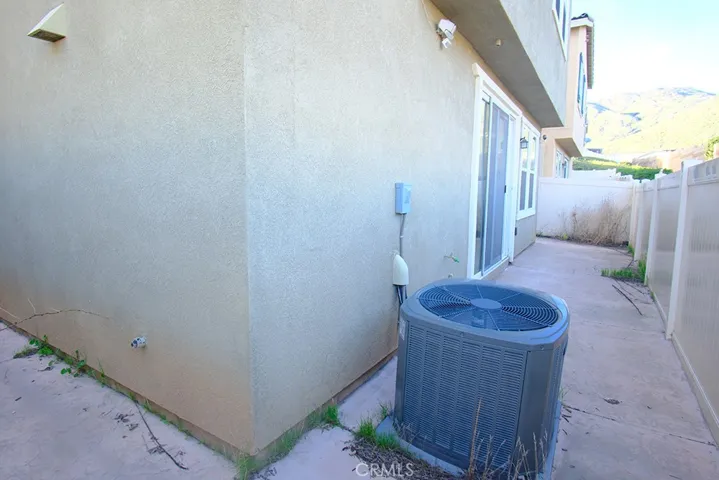 3958 Boulder Drive, Jurupa Valley, California 92509