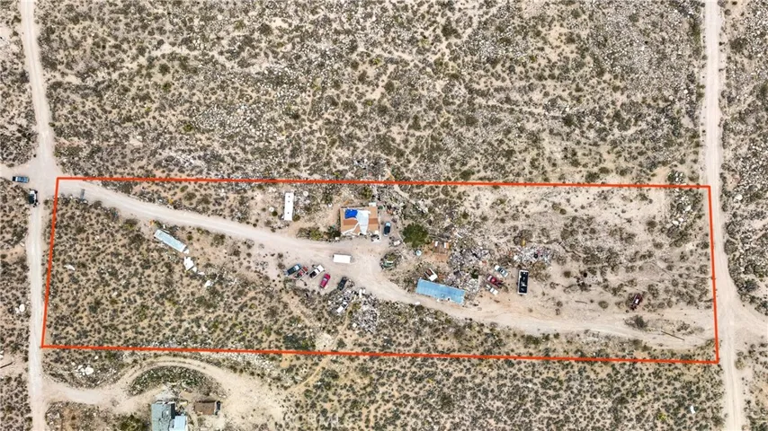 6757 Meehlies Road, Lucerne Valley, California 92356