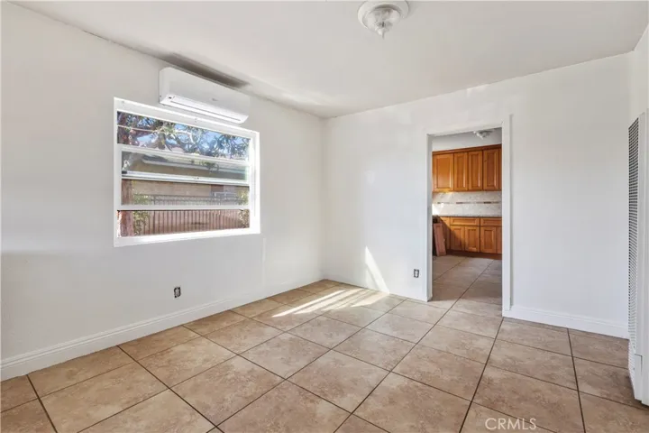 322 N Garfield Avenue, Corona, California 92882