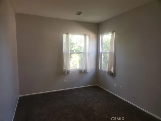5503 Martingale Way, Fontana, California 92336