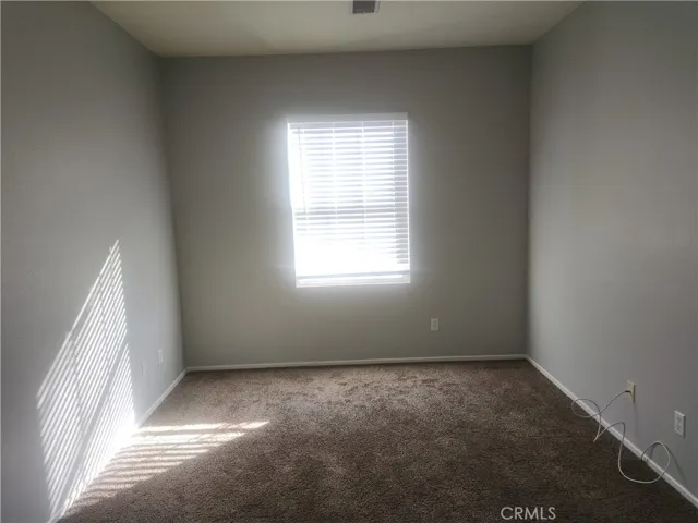 5503 Martingale Way, Fontana, California 92336