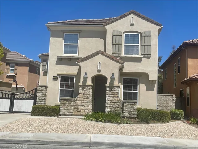 5503 Martingale Way, Fontana, California 92336