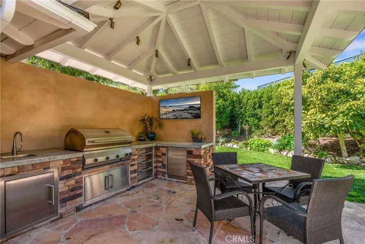 28658 Crestridge Road, Rancho Palos Verdes, California 90275