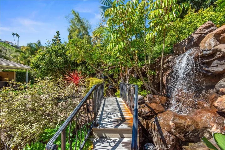 28658 Crestridge Road, Rancho Palos Verdes, California 90275