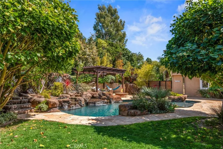 28658 Crestridge Road, Rancho Palos Verdes, California 90275