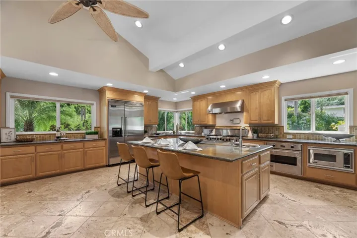 28658 Crestridge Road, Rancho Palos Verdes, California 90275
