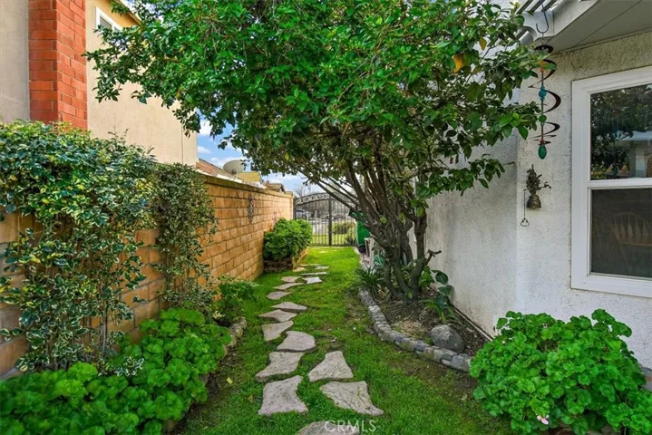 6420 Carter St, Chino, California 91710