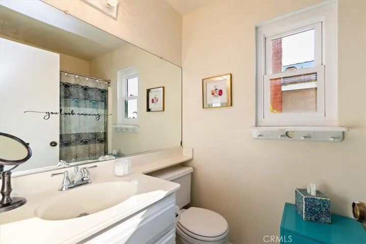 6420 Carter St, Chino, California 91710