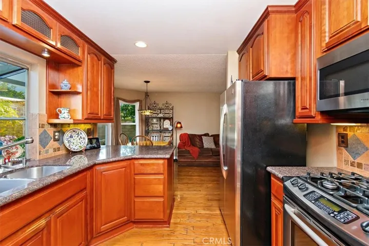 6420 Carter St, Chino, California 91710