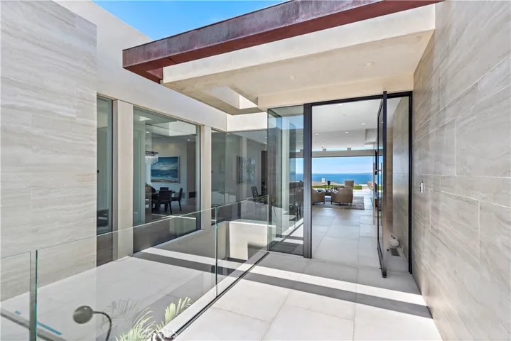 21 Seabreeze, Dana Point, California 92629