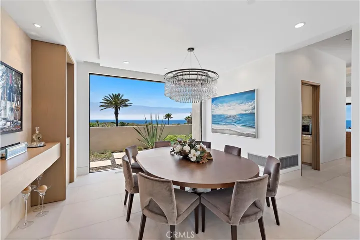 21 Seabreeze, Dana Point, California 92629