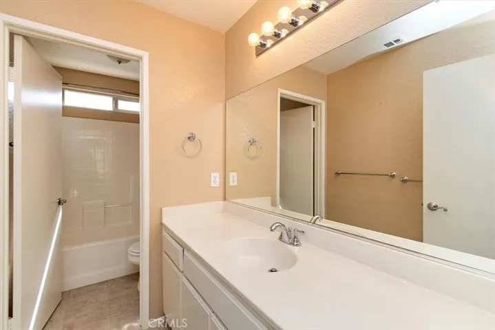 14604 Stonecress Street, Victorville, California 92394