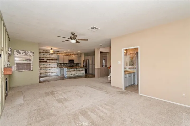 14604 Stonecress Street, Victorville, California 92394