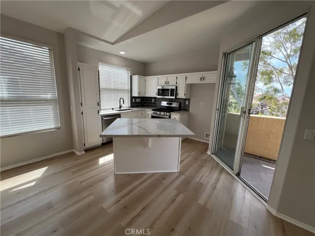 1070 S Positano Avenue, Anaheim Hills, California 92808