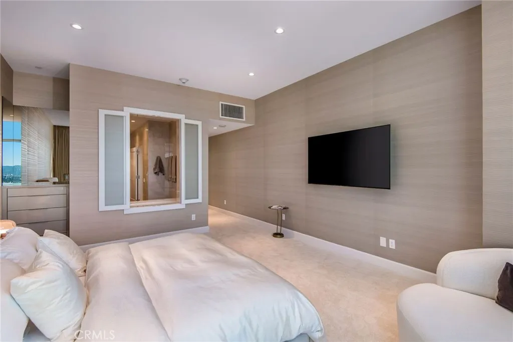 900 W Olympic Boulevard 38d, Los Angeles, California 90015 home-pic-24