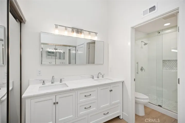 104 Almador, Irvine, California 92614