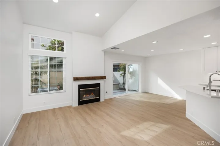104 Almador, Irvine, California 92614