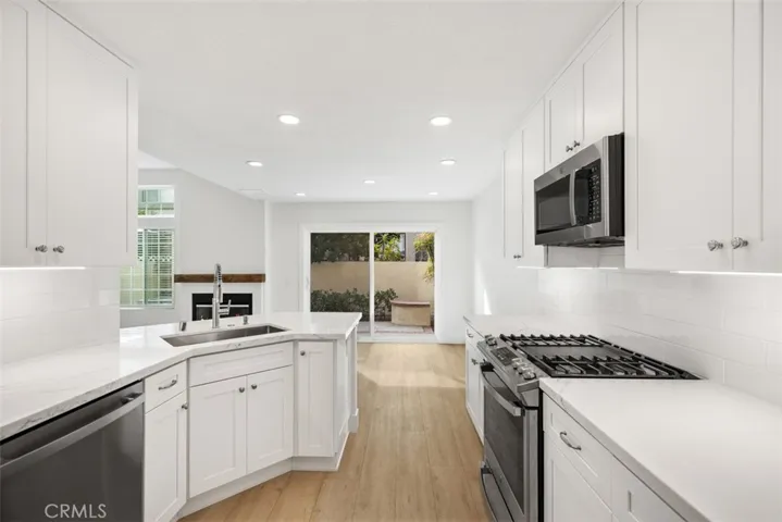 104 Almador, Irvine, California 92614