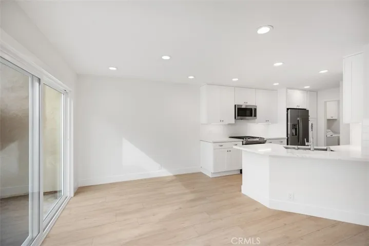 104 Almador, Irvine, California 92614