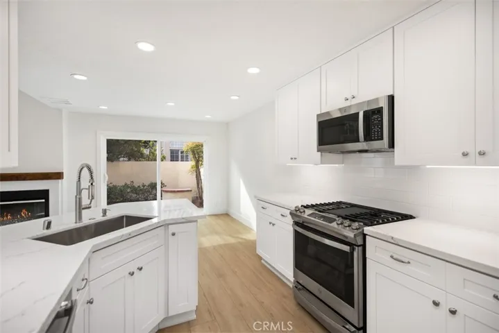 104 Almador, Irvine, California 92614