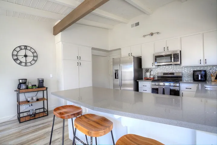 9366 Shrike Ave Avenue, Fountain Valley, California 92708