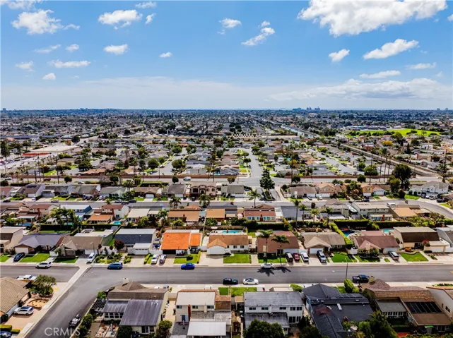 9366 Shrike Ave Avenue, Fountain Valley, California 92708