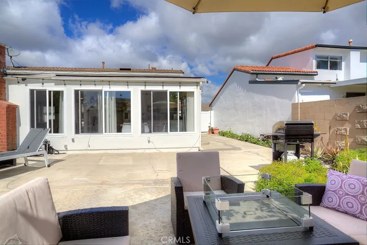 9366 Shrike Ave Avenue, Fountain Valley, California 92708