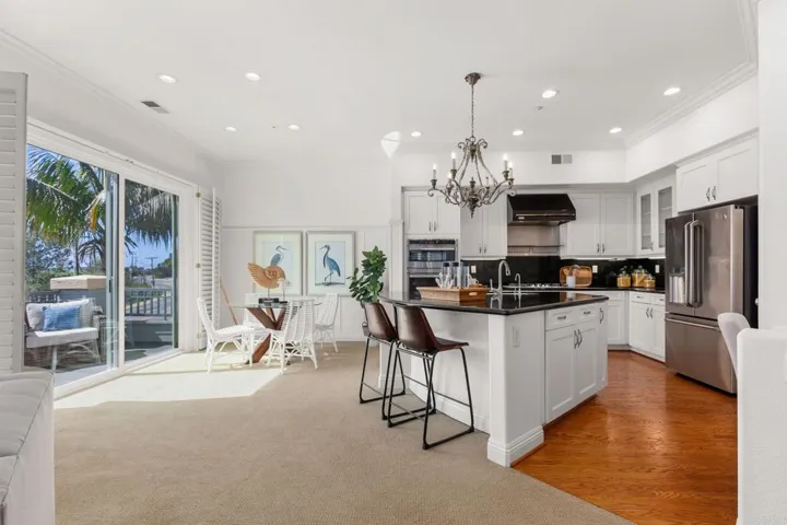 2738 Mackinnon Ranch Rd, Cardiff By The Sea, California 92007