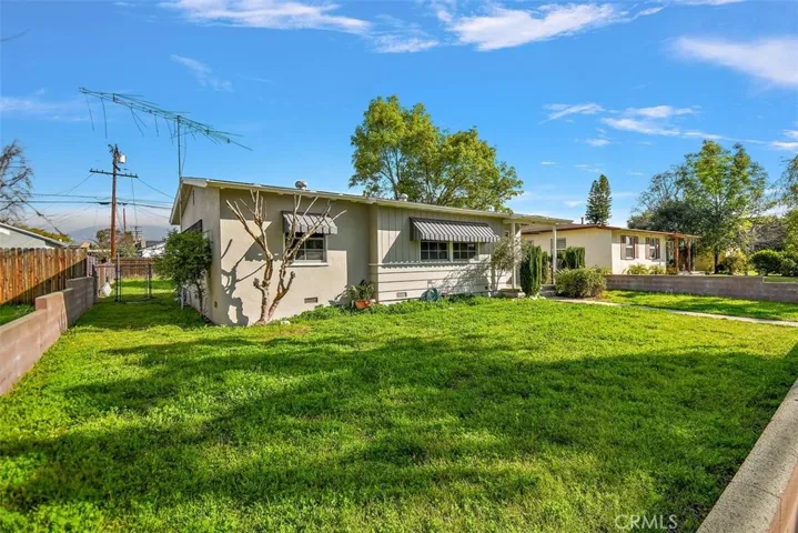 667 W Arrow, Upland, California 91786