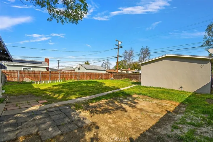 667 W Arrow, Upland, California 91786
