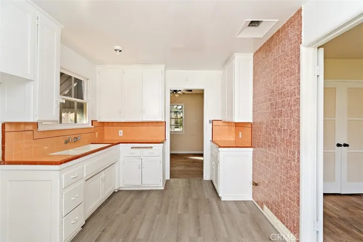667 W Arrow, Upland, California 91786