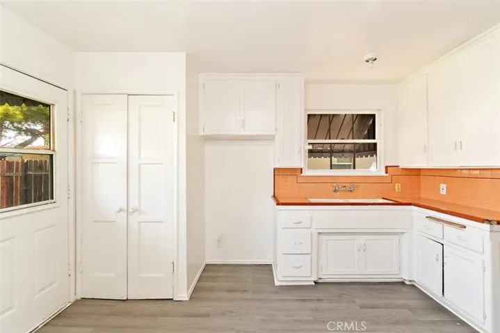 667 W Arrow, Upland, California 91786