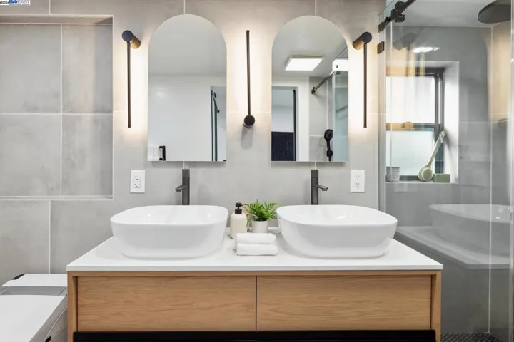 3181 Waverley St, Palo Alto, California 94306