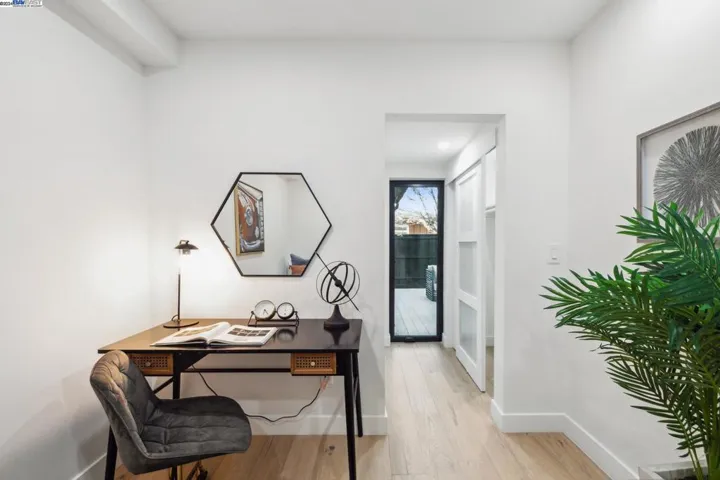 3181 Waverley St, Palo Alto, California 94306