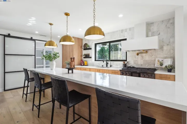 3181 Waverley St, Palo Alto, California 94306