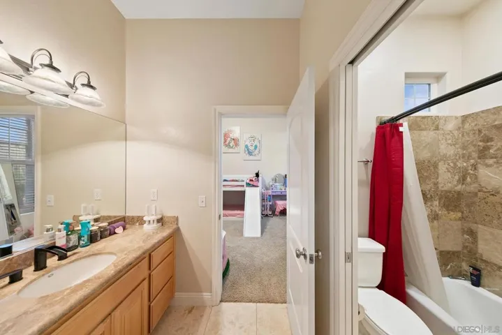 303 Woodmeadow Ln, Ramona, California 92065