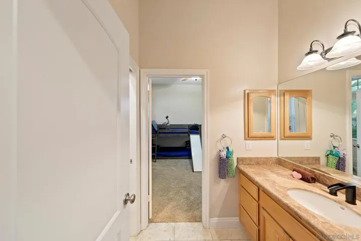 303 Woodmeadow Ln, Ramona, California 92065