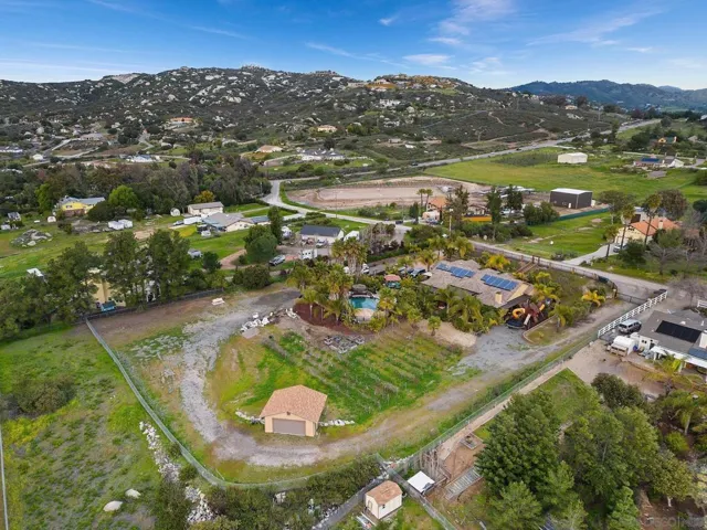 303 Woodmeadow Ln, Ramona, California 92065