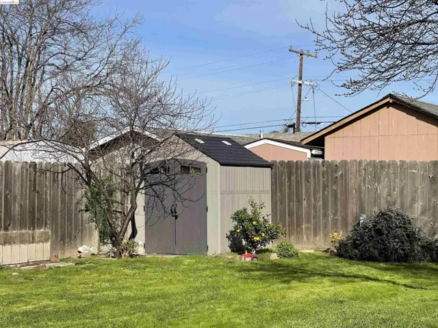 32 Island View Dr, Bay Point, California 94565