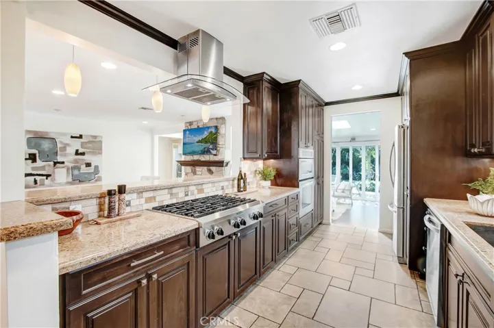12712 Tiara Street, Valley Village, California 91607