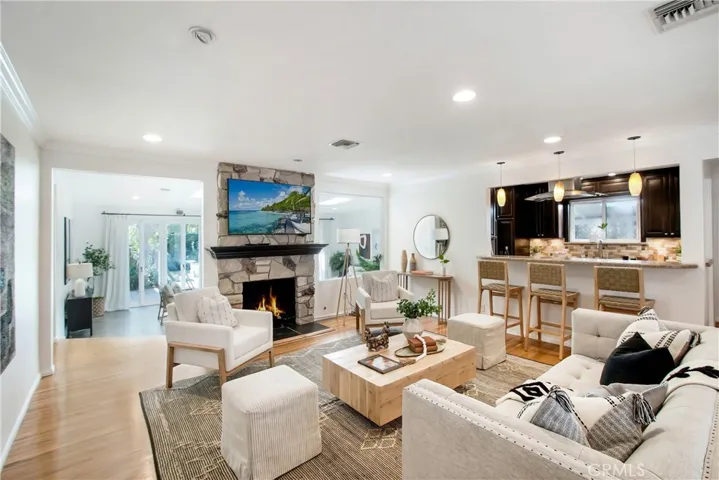 12712 Tiara Street, Valley Village, California 91607