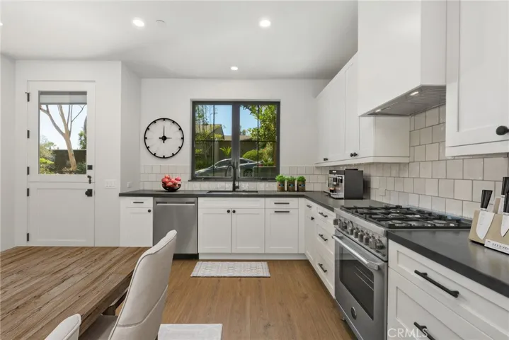 28832 Shady Place, Laguna Beach, California 92651