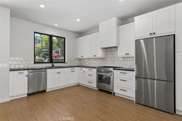 28832 Shady Place, Laguna Beach, California 92651